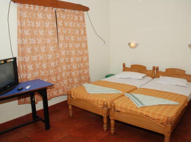 Pinto Guest House Candolim Quarto foto