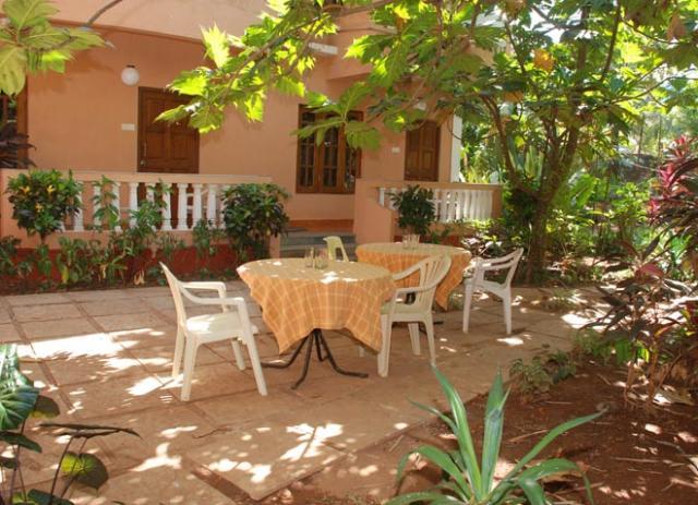 Pinto Guest House Candolim Quarto foto